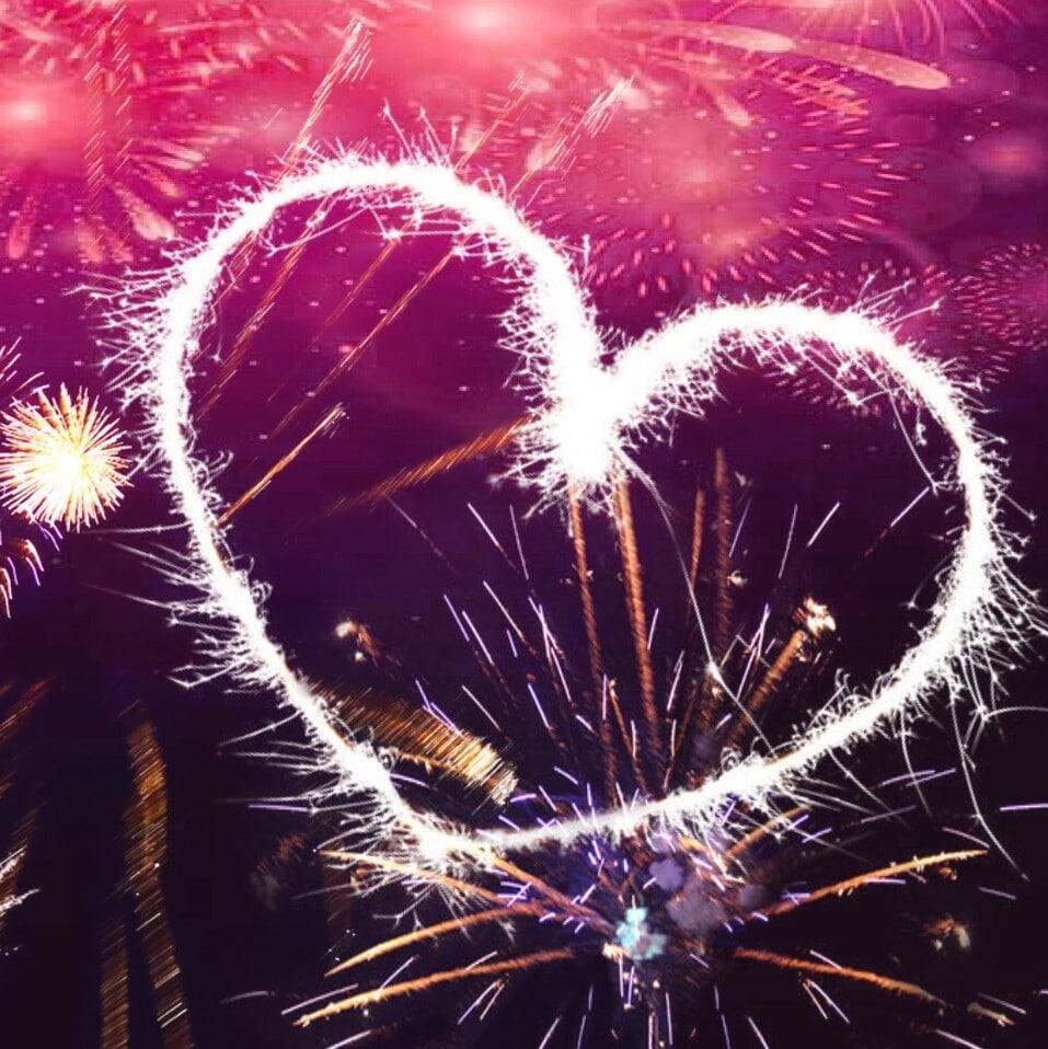 Sparkler Heart Fireworks Celebration at Raw Horizons